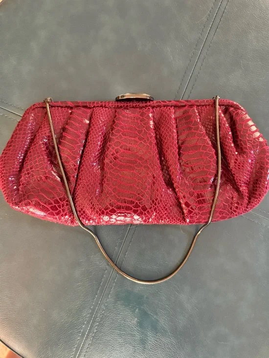 Kate Landry Wine Red Snake-Texture Evening Clutch with Chain Strap - Picture 3 of 13
